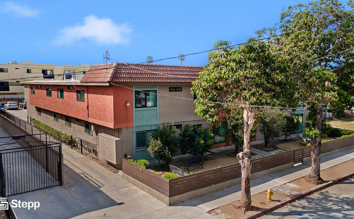 Pictures of Multifamily property located at 1628 W 218th St, Torrance, CA 90501 for sales - image #1