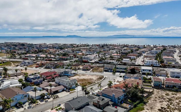 Pictures of Land property located at 940 Dunes, Oxnard, CA 93035 for sales - image #1