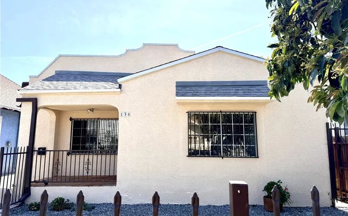 Pictures of Multifamily property located at 134 W 49th, Los Angeles, CA 90037 for sales - image #1