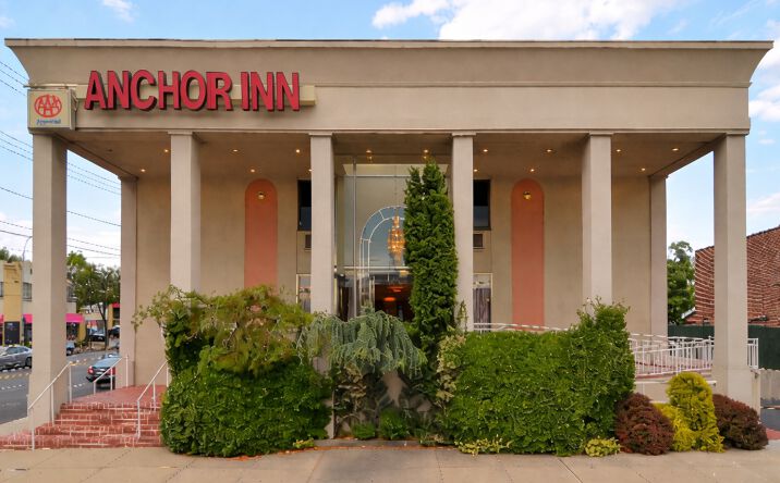 Pictures of Hospitality property located at 215-34 Northern Blvd, Bayside, NY 11361 for sales - image #1