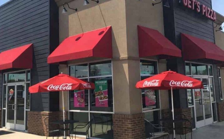 Pictures of Retail property located at 406 Oil Well Rd, Jackson, TN 38305, 9 Chloe Pl, Jackson, TN 38305 for sales - image #1