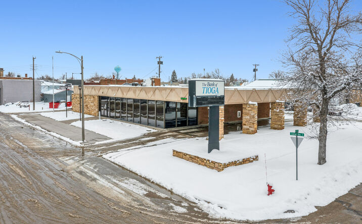 Pictures of Retail property located at 11 Central Ave, Crosby, ND 58730 for sales - image #1