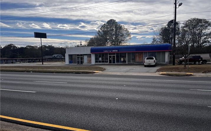 Pictures of Industrial, Mixed Use, Retail property located at 3290 Victory Dr, Columbus, GA 31903 for sales - image #1