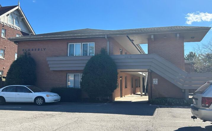 Pictures of Multifamily property located at 3819 West End Ave, Nashville, TN 37205 for sales - image #1