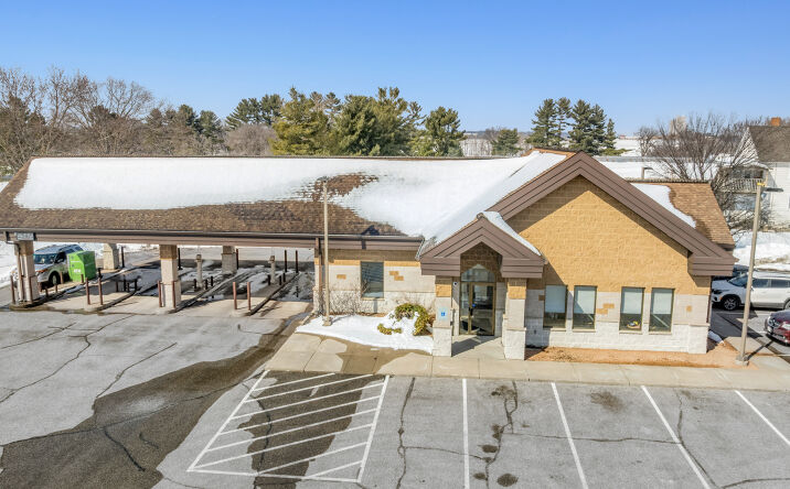 Pictures of Retail property located at 1550 E Main St, Arcadia, WI 54612 for sales - image #1