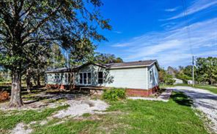 Pictures of Land property located at 290 Townley Ranch Rd, Huntsville, TX 77320 for sales - image #1