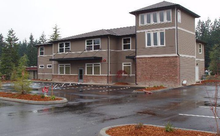 Pictures of Office property located at 1922 Pottery Ave, Port Orchard, WA 98366 for sales - image #1