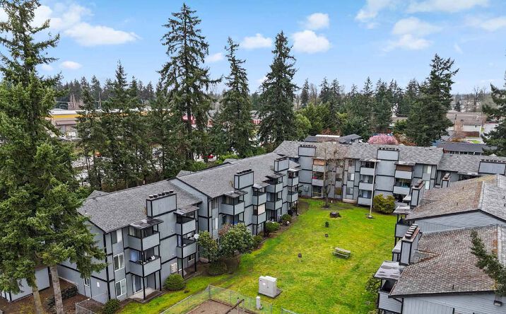 Pictures of Multifamily property located at 12710 56th Ave, Tacoma, WA 98499 for sales - image #1