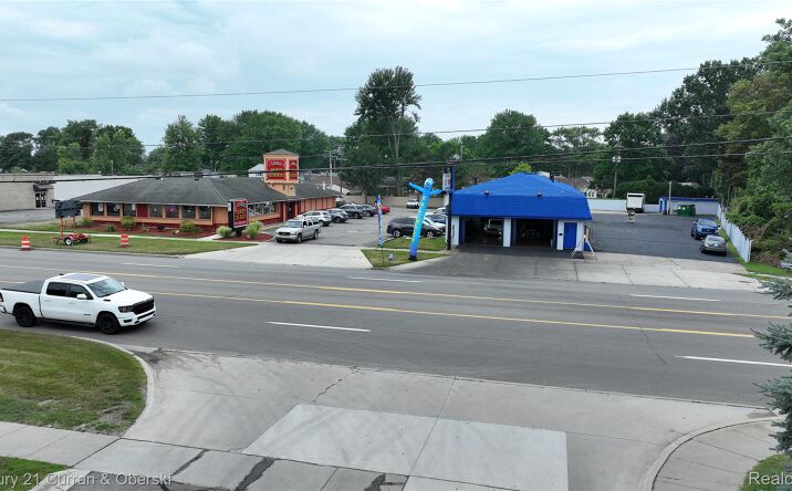 Pictures of Special Purpose property located at 7345 N Middlebelt Road, Westland, MI 48185 for sales - image #1