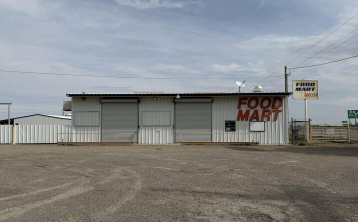 Pictures of Mixed Use property located at 6534 SE Main Street, Dexter, NM 88230 for sales - image #1