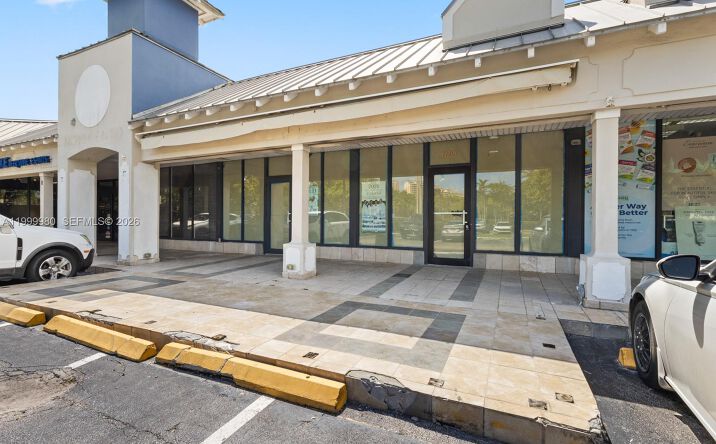 Pictures of Retail property located at 620 Crandon Blvd # 7, Key Biscayne, FL 33149 for sales - image #1