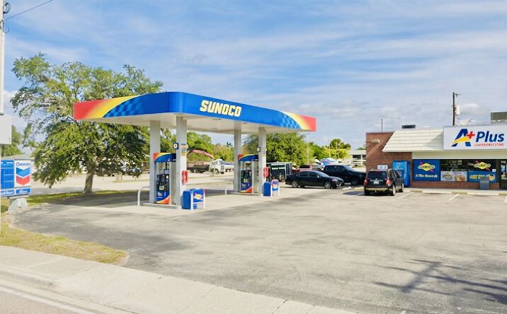 Pictures of Retail property located at 4403 Del Prado Blvd S, Cape Coral, FL 33904 for sales - image #1