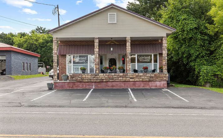 Pictures of Business for Sale property located at 877 State Fair Blvd, Solvay, NY 13209 for sales - image #1