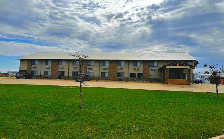 Pictures of Hospitality property located at 207 W Gallup Rd, Jefferson, IA 50129 for sales - image #1