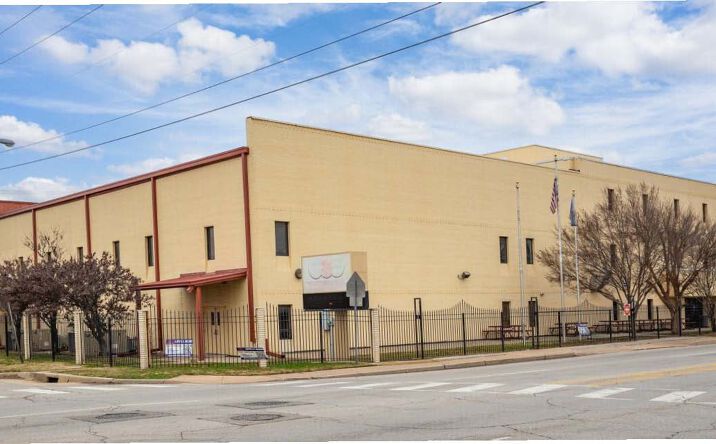 Pictures of Mixed Use, Special Purpose, Office property located at 919 NW 23rd St, Oklahoma City, OK 73106 for sales - image #1