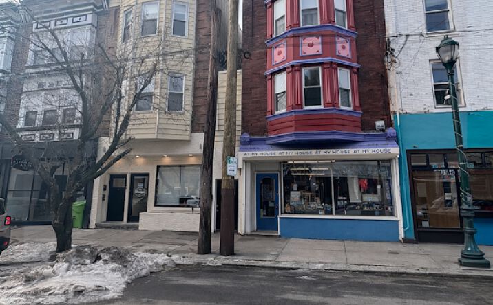 Pictures of Mixed Use, Retail property located at 760 S 4th St, Philadelphia, PA 19147 for sales - image #1