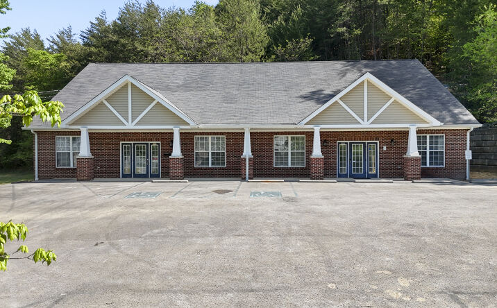 Pictures of Mixed Use, Office, Retail property located at 317 Sylvan St, Chattanooga, TN 37405 for sales - image #1