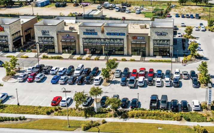 Pictures of Retail property located at 3990 N Collins St, Arlington, TX 76005 for sales - image #1