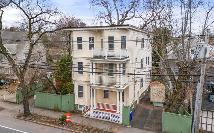 Pictures of Multifamily property located at 1148 Boylston St, Brookline, MA 02467 for sales - image #1