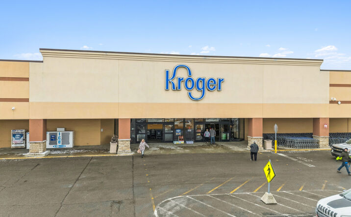 Pictures of Retail property located at 2045 S Main St, Bellefontaine, OH 43311 for sales - image #1