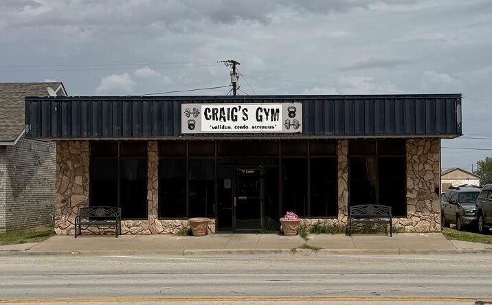 Pictures of Land property located at 711 Gaston Dr, Crane, TX 79731 for sales - image #1