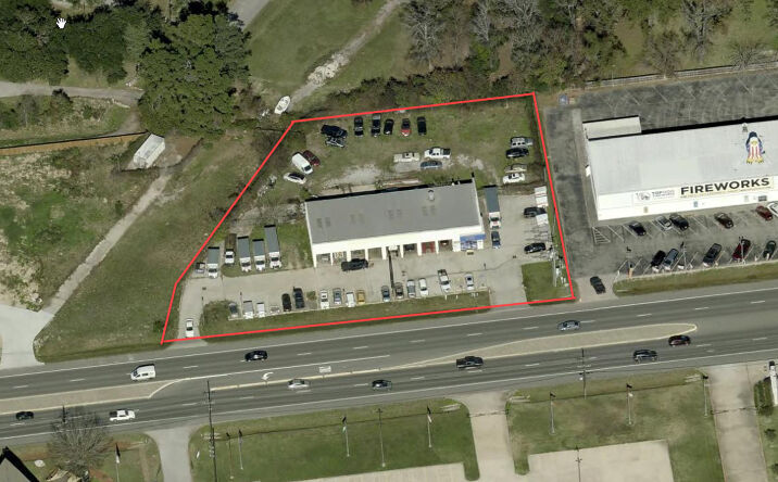 Pictures of Retail property located at 3050 Farm to Market 2920, Spring, TX 77388 for sales - image #1