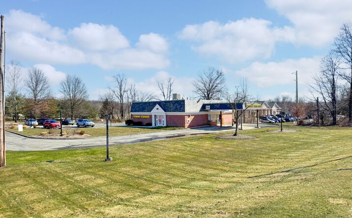 Pictures of Retail property located at 4 N Jefferson Road, Whippany, NJ 07981-1030 for sales - image #1