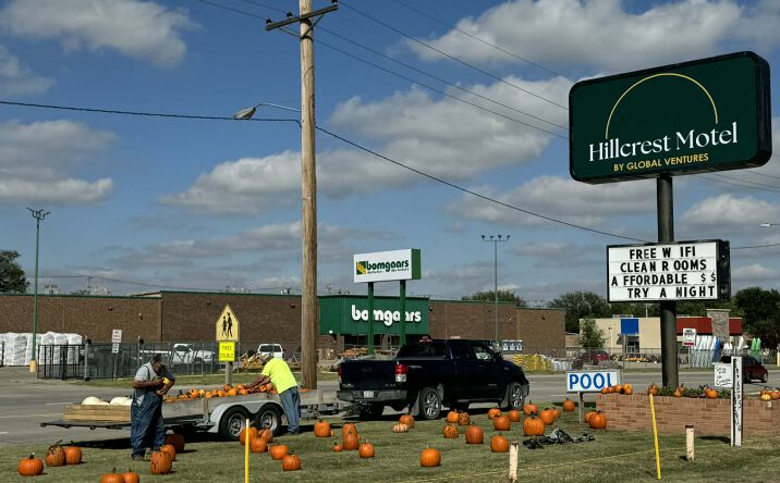 Pictures of Hospitality, Mixed Use, Multifamily property located at 606 West Holme Street, Norton, KS 67654 for sales - image #1