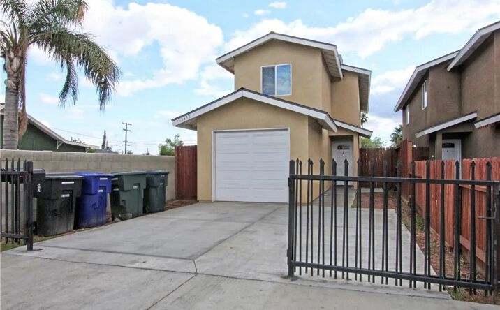 Pictures of Multifamily property located at 1417 Oregon, Bakersfield, CA 93305 for sales - image #1