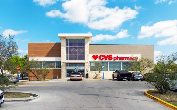 Pictures of Retail property located at 1950 W William Cannon Dr, Austin, TX 78745 for sales - image #1