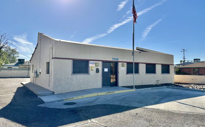 Pictures of Office, Retail property located at 7115 N 55th Ave, Glendale, AZ 85301 for sales - image #1