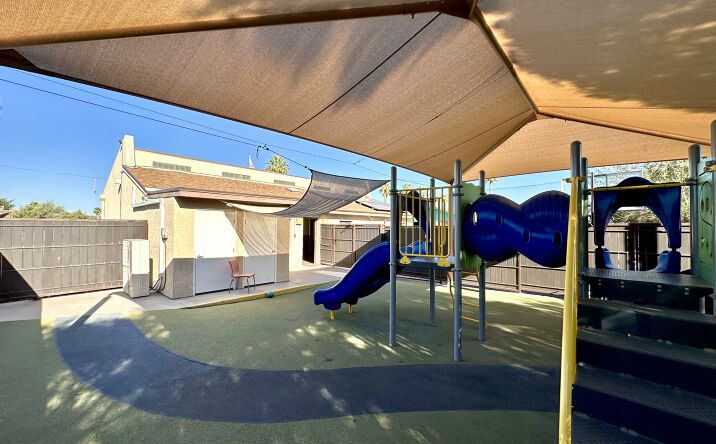 Pictures of Office, Retail property located at 7115 N 55th Ave, Glendale, AZ 85301 for sales - image #1