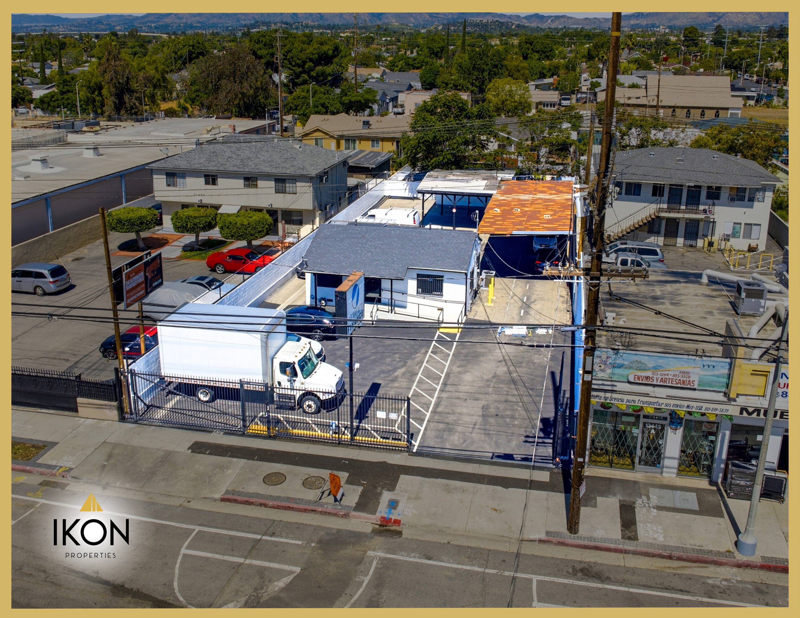 13449 Van Nuys Blvd, Los Angeles, CA 91331