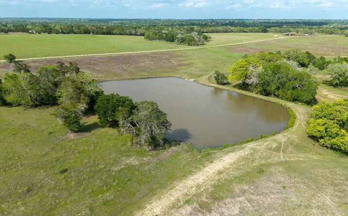 Pictures of Land property located at 2745 Holub Rd, Schulenburg, TX 78956 for sales - image #1