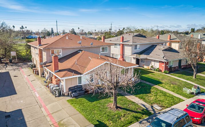 Pictures of Multifamily property located at 10 Nedra Ct, Sacramento, CA 95822 for sales - image #1