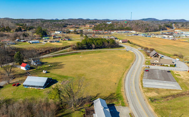 Pictures of Land property located at Cherohala Skyway, Tellico Plains, TN 37385 for sales - image #1