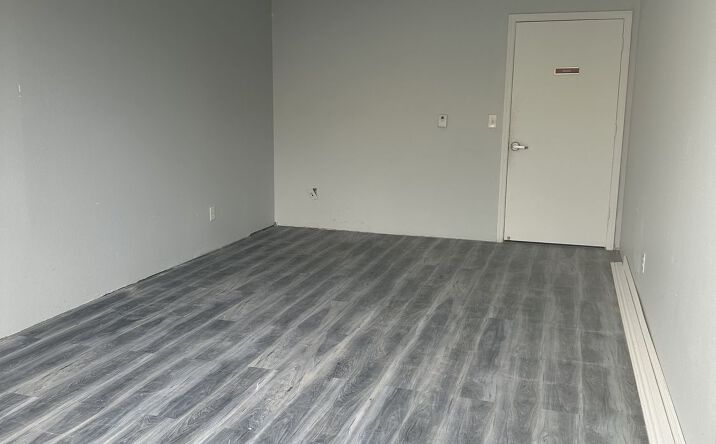 Pictures of Industrial property located at 17030 Alico Commerce Court #313, Fort Myers, FL 33967 for sales - image #1