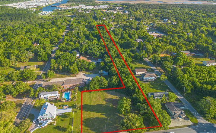 Pictures of Land property located at 300 Ladnier Street, Pass Christian, MS 39571 for sales - image #1