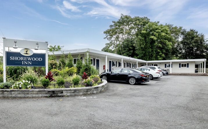 Pictures of Hospitality property located at 1399 Main Rd, Jamesport, NY 11947 for sales - image #1