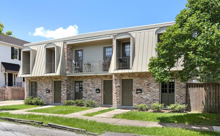 Pictures of Multifamily property located at 7101-7015 Maple Street, New Orleans, LA 70118 for sales - image #1
