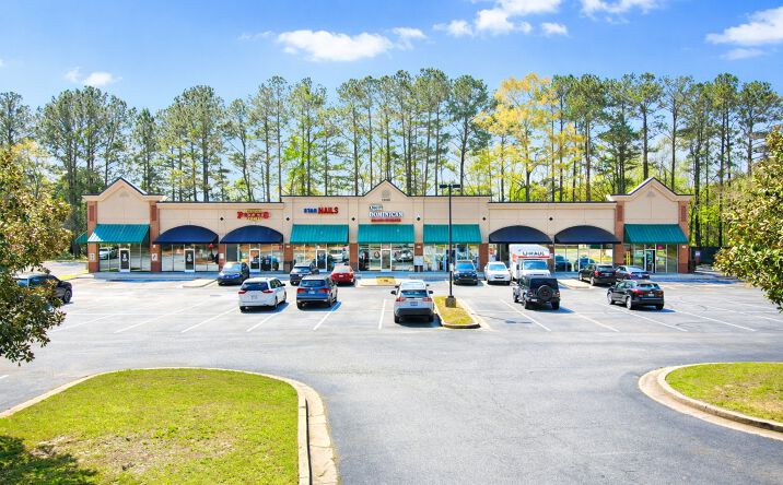Pictures of Retail property located at 10459 Tara Blvd, Jonesboro, GA 30236 for sales - image #1