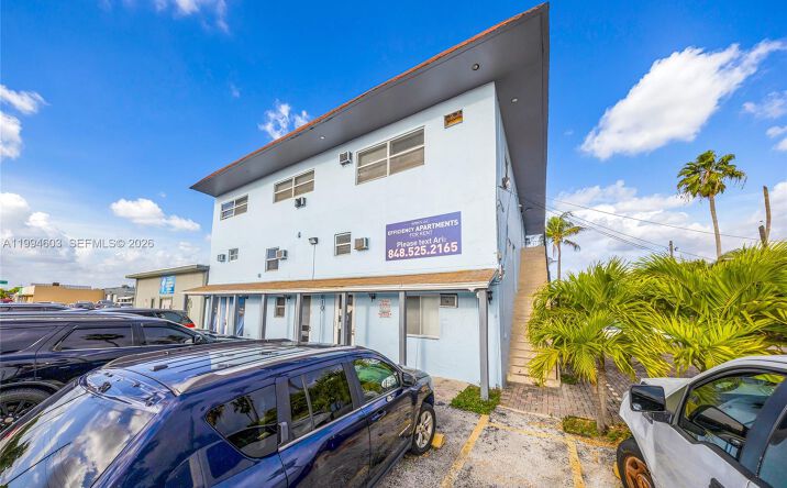 Pictures of Mixed Use, Multifamily, Office property located at 1610 N Dixie Hwy # 48 #1-48, Hollywood, FL 33020 for sales - image #1