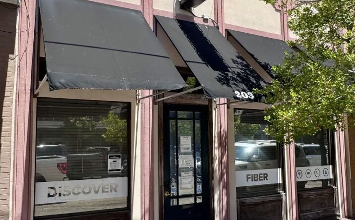 Pictures of Office, Retail property located at 203 E Thomas St, Hammond, LA 70401 for sales - image #1