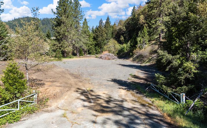 Pictures of Land property located at 101 Coyote Creek Rd, Wolf Creek, OR 97497 for sales - image #1