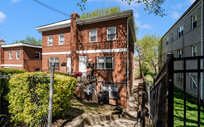 Pictures of Multifamily property located at 320 Atlantic St SE, Washington, DC 20032 for sales - image #1