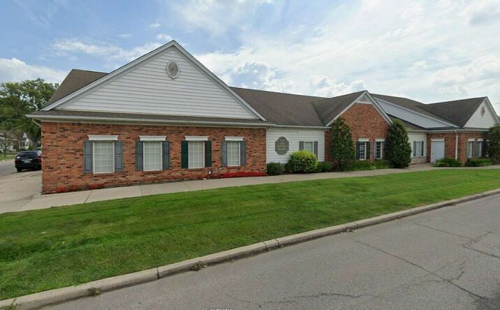 Pictures of Office property located at 20844 Harper Avenue, Harper Woods, MI 48225 for sales - image #1