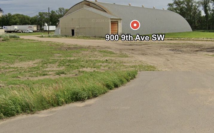 Pictures of Industrial property located at 900 9th Ave SW, Watertown, SD 57201 for sales - image #1