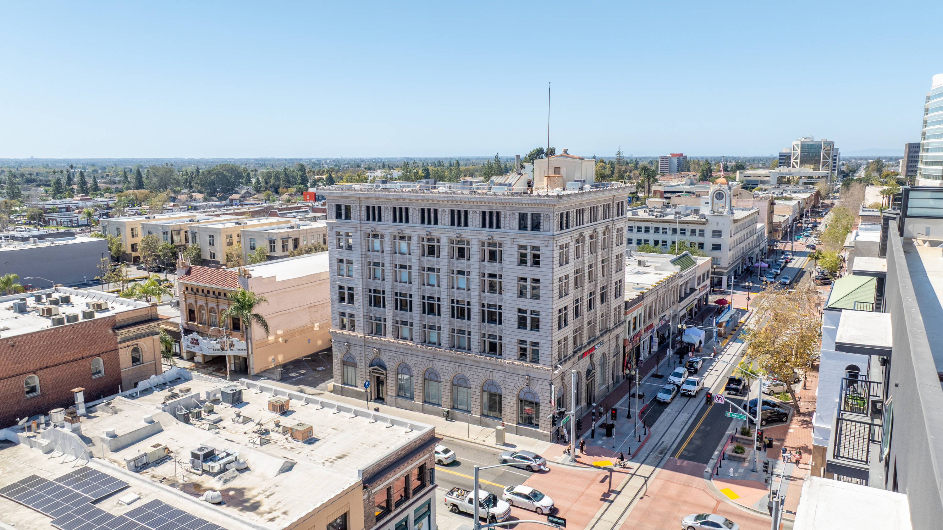 106 West 4Th St, Santa Ana, CA 92701