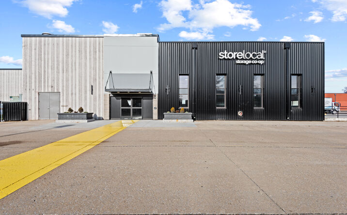 Pictures of Self Storage property located at 947 U.S. 6, Iowa City, IA 52240 for sales - image #1