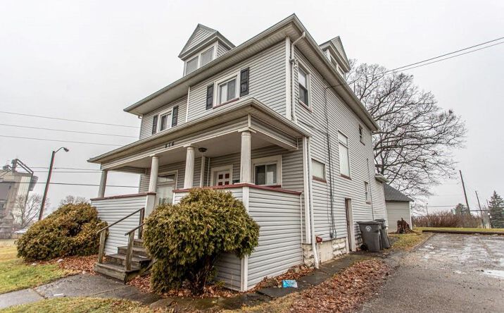 Pictures of Multifamily property located at 816 Michigan Avenue, Youngstown, OH 44504 for sales - image #1